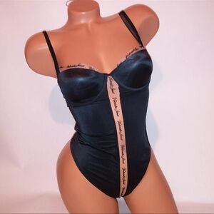 Victoria's Secret Very Sexy Logo Embroidery mesh trim Teddy XL